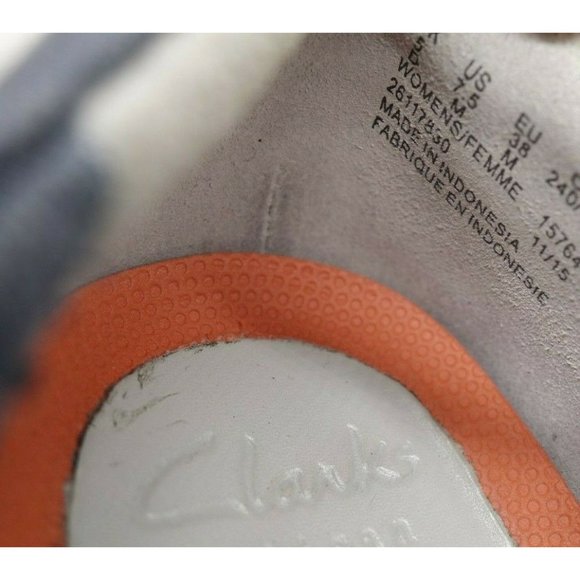 Clarks Artisan Unstructured Black Navy Lace Up Sneakers Shoes Women's 7.5 M - Picture 8 of 10